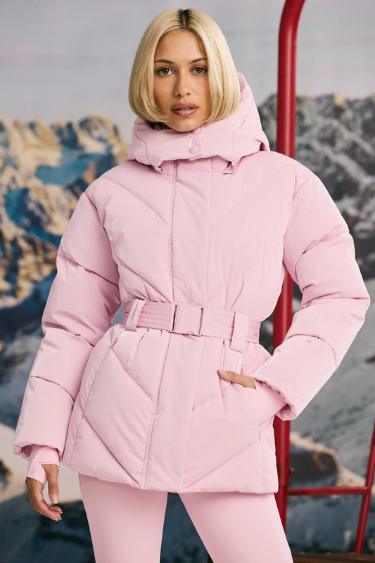 Oversized Quilted Hooded Ski Jacket in Pastel Pink - UK Size:L